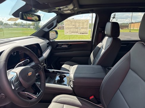 New 2025 Chevrolet Tahoe Premier w/ Sun And Tow Package image 13