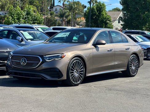 New 2026 Mercedes-Benz E 350 4MATIC Sedan image 7