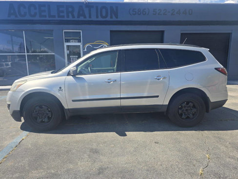 Used 2014 Chevrolet Traverse LS image 4