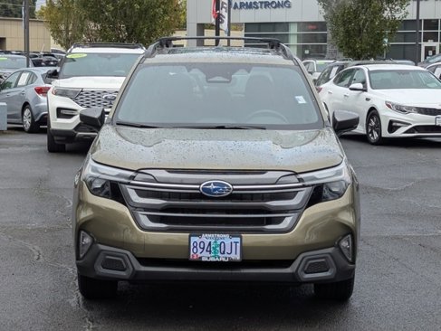 Certified 2025 Subaru Forester Limited image 8