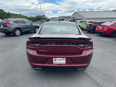 Used 2019 Dodge Charger SXT w/ Leather Interior Group image 7