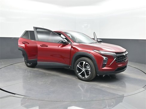 Used 2025 Chevrolet Trax RS w/ Driver Confidence Package image 27
