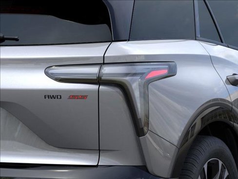 New 2025 Chevrolet Blazer EV SS image 11