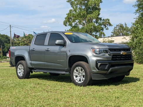 Used 2022 Chevrolet Colorado LT image 2