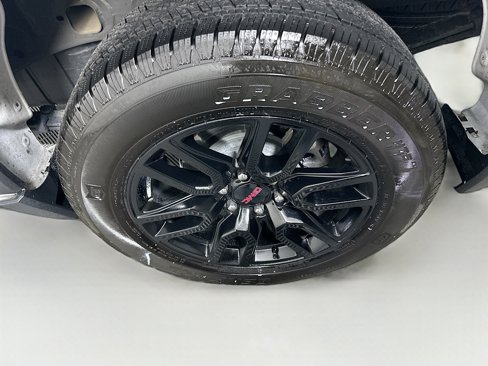 Used 2024 GMC Sierra 1500 Elevation image 11