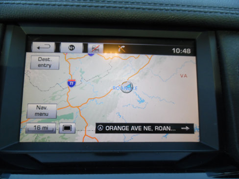 Used 2015 Land Rover LR4 HSE image 14