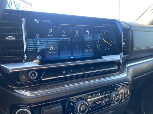 Used 2024 Chevrolet Silverado 2500 LT w/ Convenience Package image 33