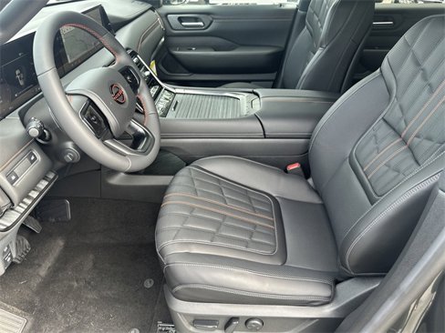 New 2025 Nissan Armada PRO-4X image 25