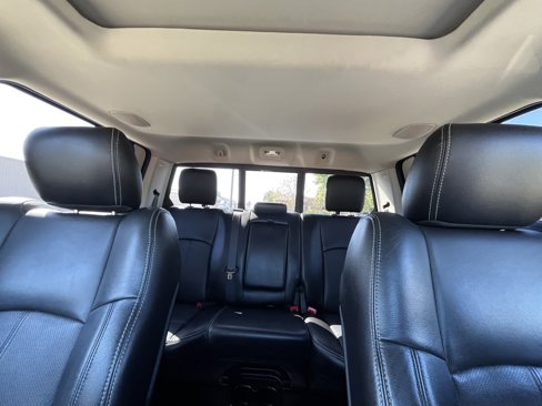 Used 2018 RAM 1500 Sport w/ Sport Premium Group image 17