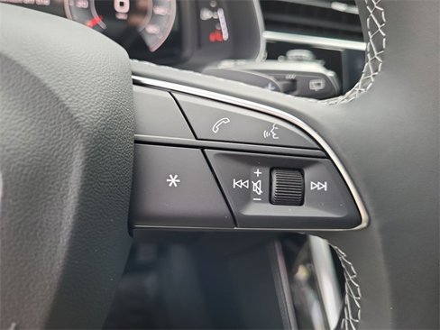 New 2025 Audi Q8 Premium Plus image 23