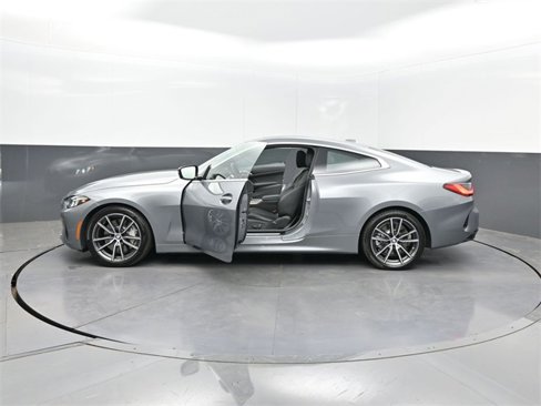 Used 2025 BMW 430i Coupe image 36