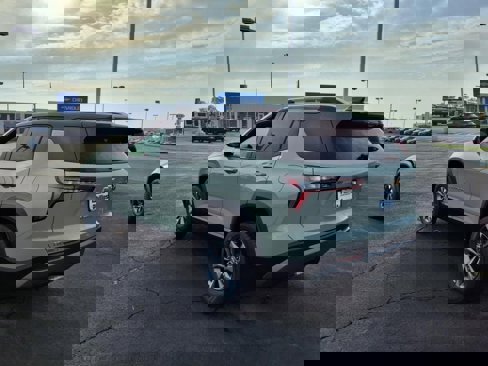 New 2026 Chevrolet Equinox LT image 5