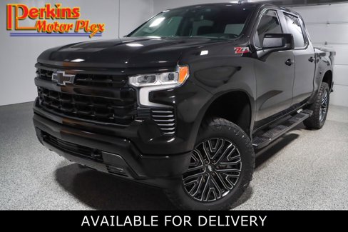 Used 2023 Chevrolet Silverado 1500 RST image 1