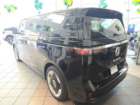 New 2025 Volkswagen ID. Buzz Pro S image 6