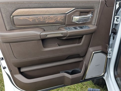 New 2026 RAM 2500 Limited image 9