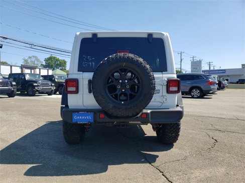 New 2025 Jeep Wrangler Willys image 14