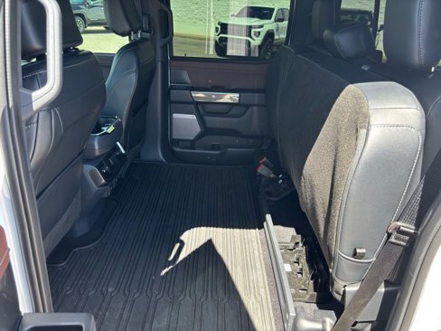 Used 2023 Ford F150 Lariat w/ Max Trailer Tow Package image 31