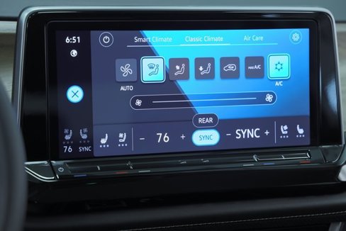 New 2026 Volkswagen Atlas SE image 14