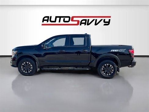 Used 2024 Nissan Titan PRO-4X image 4