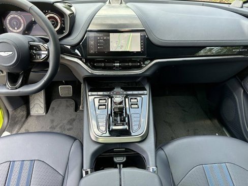 New 2025 Aston Martin DBX 707 image 10