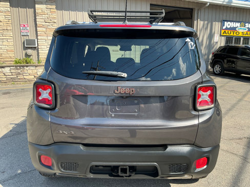 Used 2016 Jeep Renegade 75th Anniversary image 4