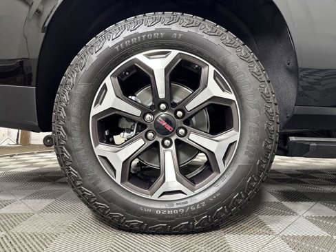 New 2025 GMC Yukon XL AT4 Ultimate image 16