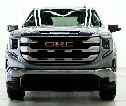 Used 2023 GMC Sierra 1500 SLE image 2