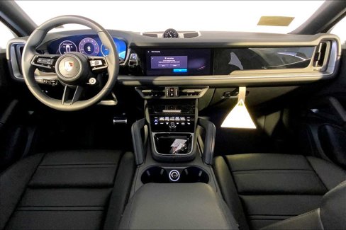 New 2025 Porsche Cayenne S image 14