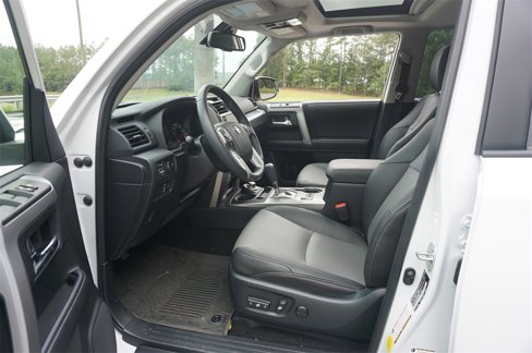 Used 2024 Toyota 4Runner SR5 Premium image 2