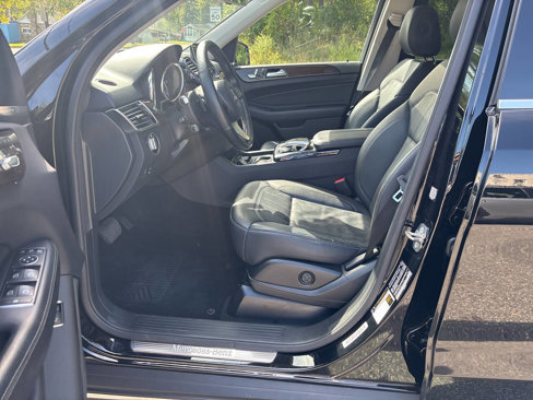 Used 2018 Mercedes-Benz GLE 350 4MATIC w/ Premium 2 Package image 19