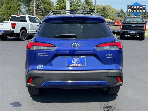 Used 2024 Toyota Corolla Cross XLE image 4