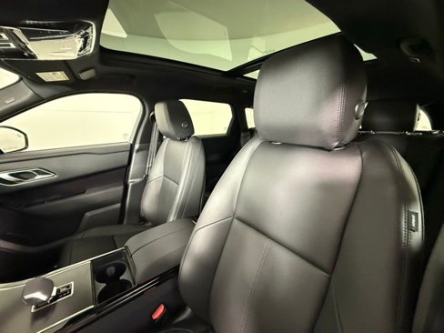 New 2026 Land Rover Range Rover Velar Dynamic SE image 14