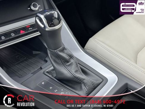 Used 2024 Audi Q3 2.0T Premium image 35