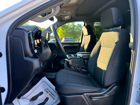 Used 2024 Chevrolet Silverado 2500 LT image 13