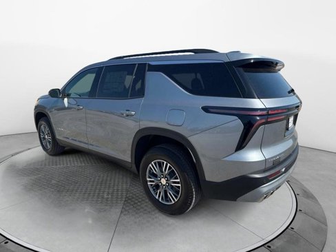 New 2026 Chevrolet Traverse LT image 4