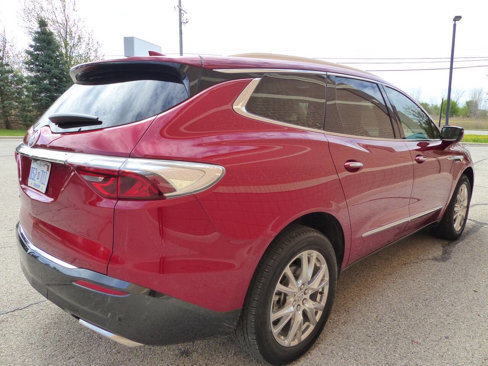 Used 2024 Buick Enclave Essence w/ Sound and Sites Package image 11