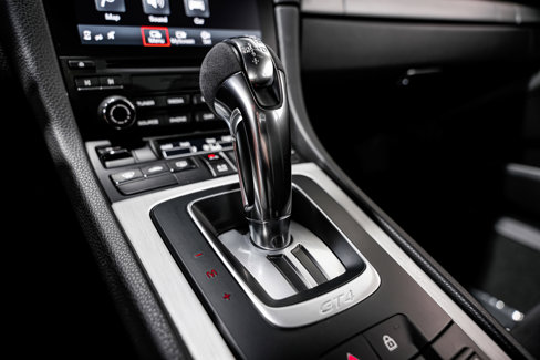 Used 2021 Porsche 718 Cayman GT4 image 13