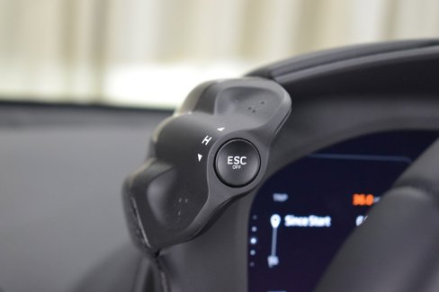 New 2025 McLaren Artura Spider image 27