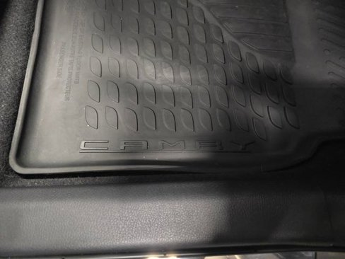 Used 2025 Toyota Camry XSE image 58