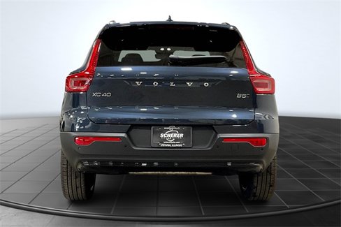 New 2026 Volvo XC40 B5 Ultra w/ Climate Package image 4