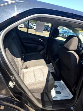 Used 2021 Chevrolet Equinox LT w/ Driver Convenience Package image 13