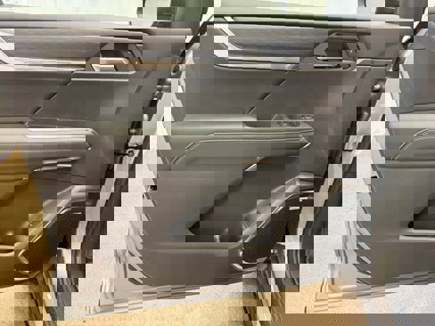 New 2026 GMC Acadia Elevation w/ Black Edition image 5