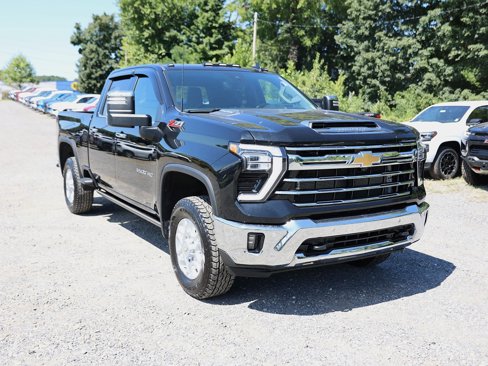 Certified 2024 Chevrolet Silverado 3500 LTZ w/ LTZ Premium Package image 1
