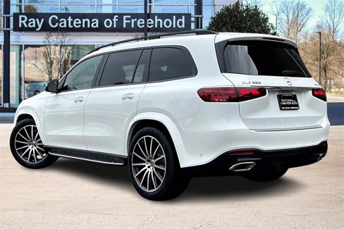 New 2026 Mercedes-Benz GLS 580 4MATIC image 3