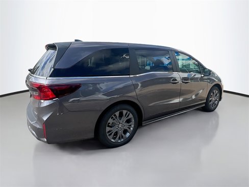 New 2026 Honda Odyssey Touring image 19