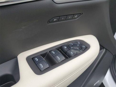 New 2025 Cadillac XT6 Sport w/ Technology Package image 24