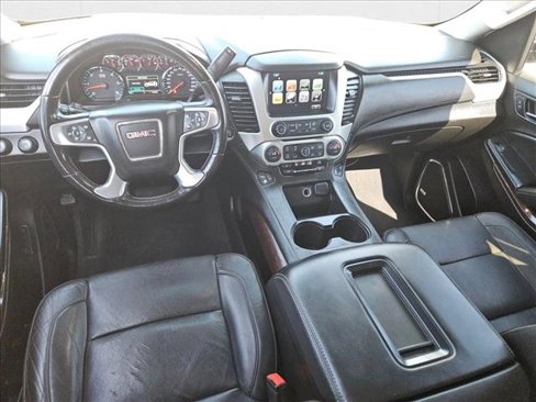 Used 2019 GMC Yukon SLT image 16