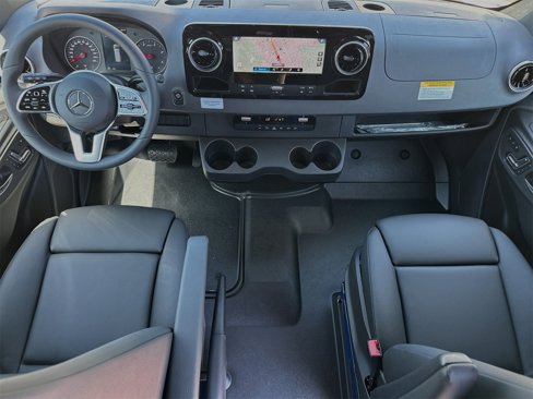 New 2024 Mercedes-Benz Sprinter 2500 image 13