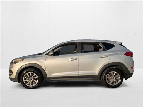 Used 2018 Hyundai Tucson SE image 9