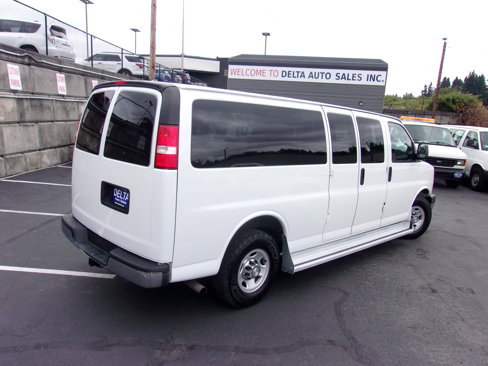 Used 2016 Chevrolet Express 3500 LT w/ LT Preferred Equipment Group image 8